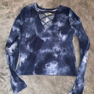 Hollister Basics Long Sleeved Tee - Size Small